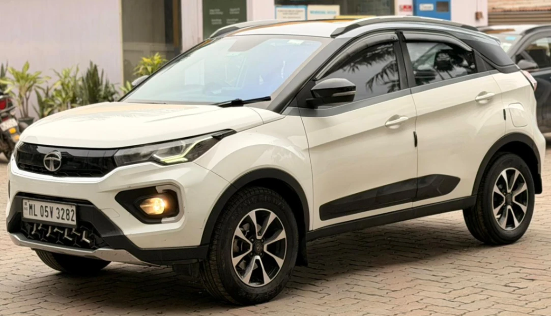 Tata Nexon - Thumbnail 12