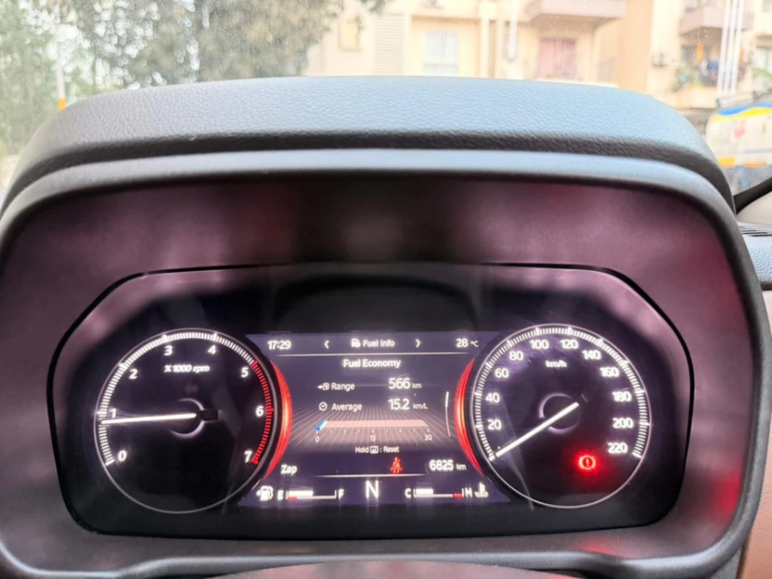 Mahindra Scorpio N - Thumbnail 5