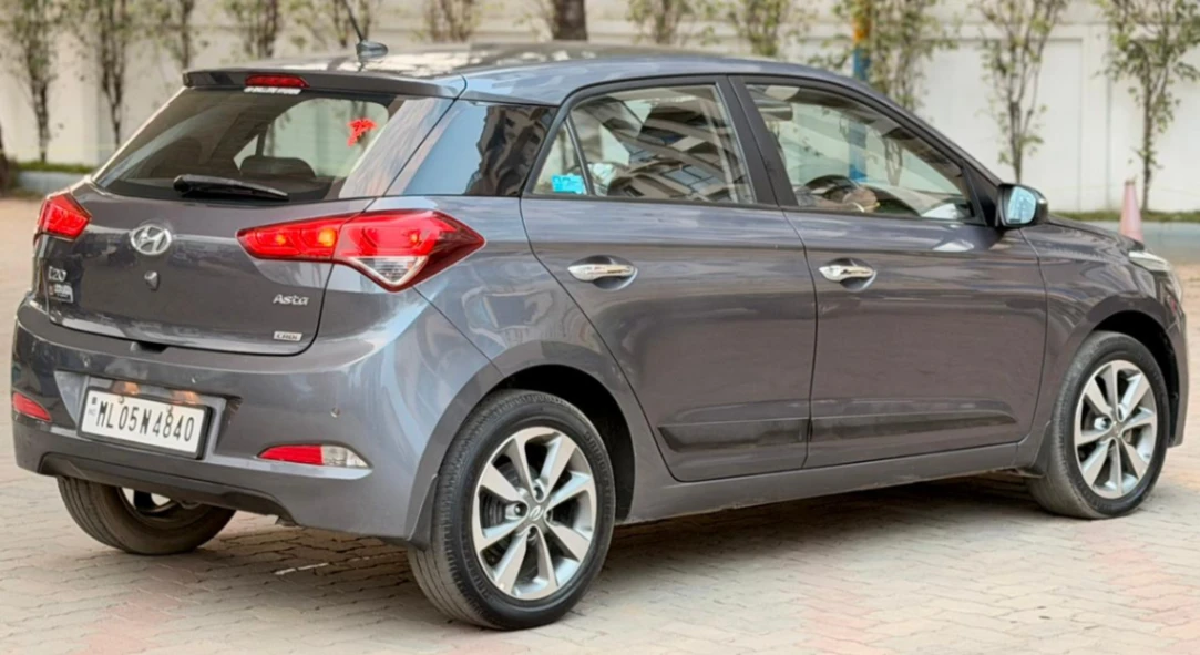 Hyundai i10 - Thumbnail 12