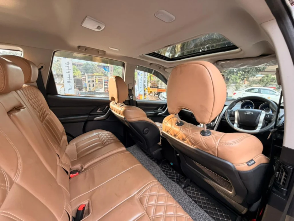 Mahindra XUV500 - Thumbnail 7