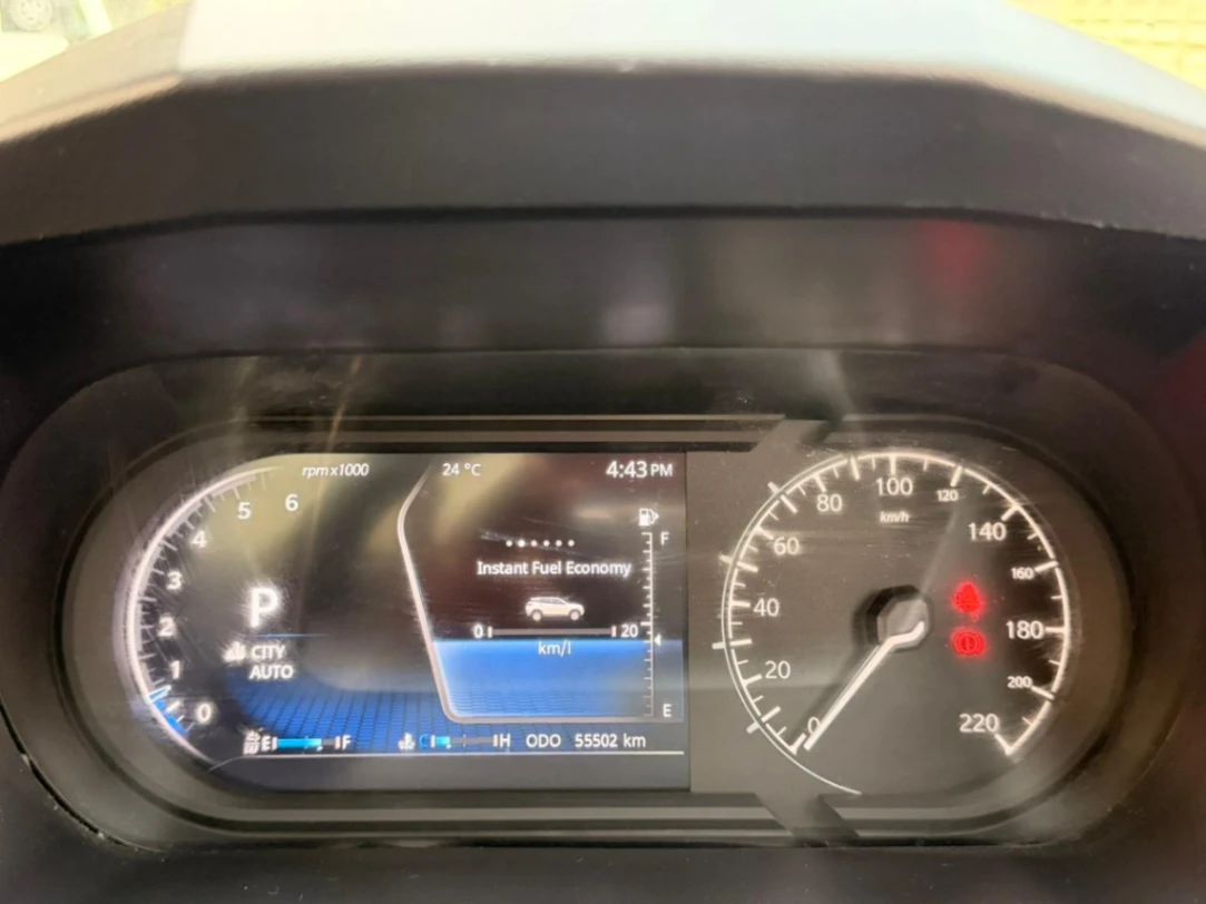 Tata Harrier - Thumbnail 5