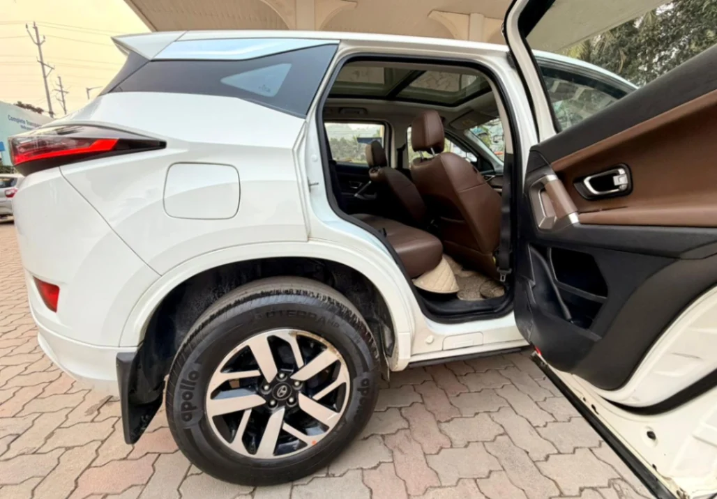 Tata Harrier - Thumbnail 7