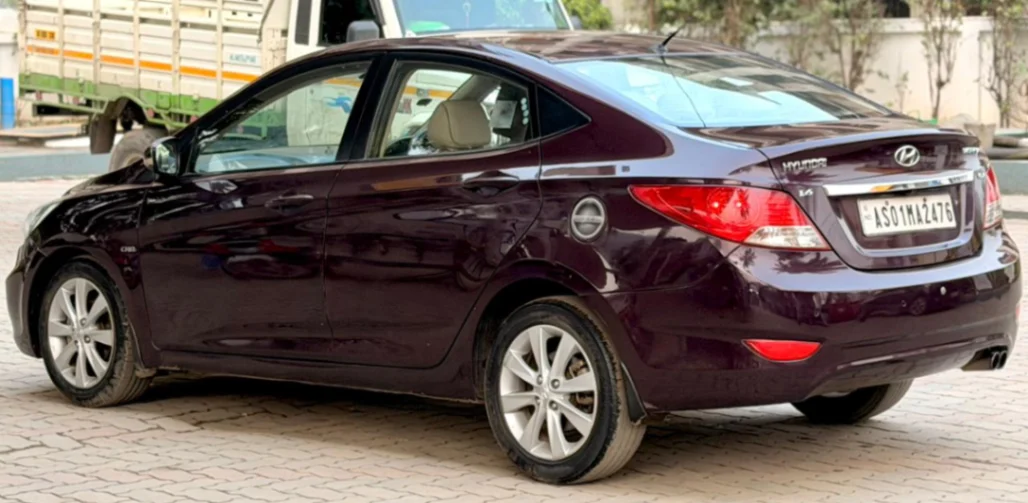 Hyundai Verna - Thumbnail 8