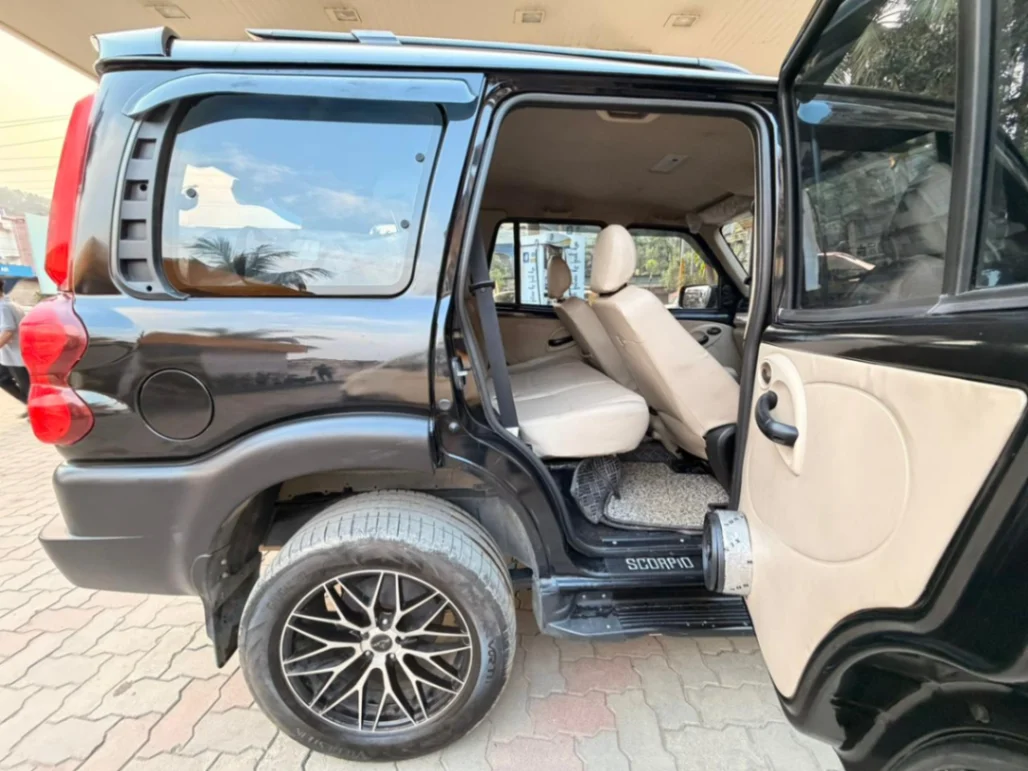 Mahindra Scorpio Classic - Thumbnail 10