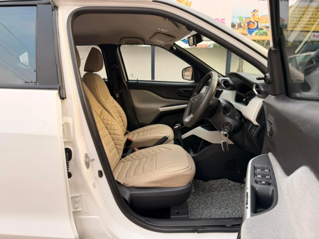 Nissan Magnite - Thumbnail 6