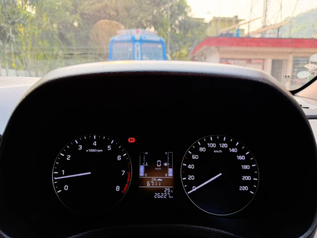 Hyundai Creta - Thumbnail 5