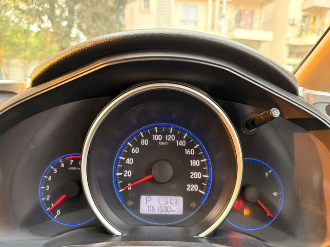 Hyundai Jazz - Thumbnail 6
