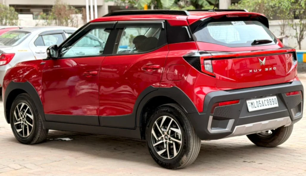 Mahindra 3XO - Thumbnail 4