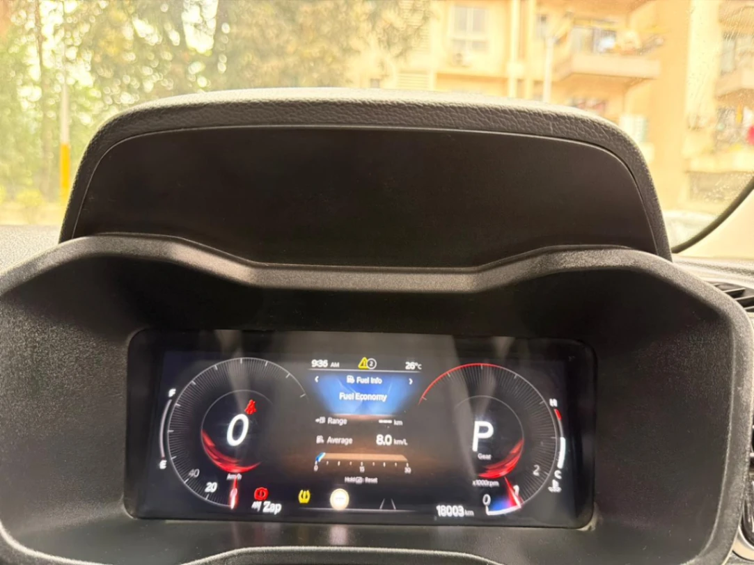 Mahindra 3XO - Thumbnail 10