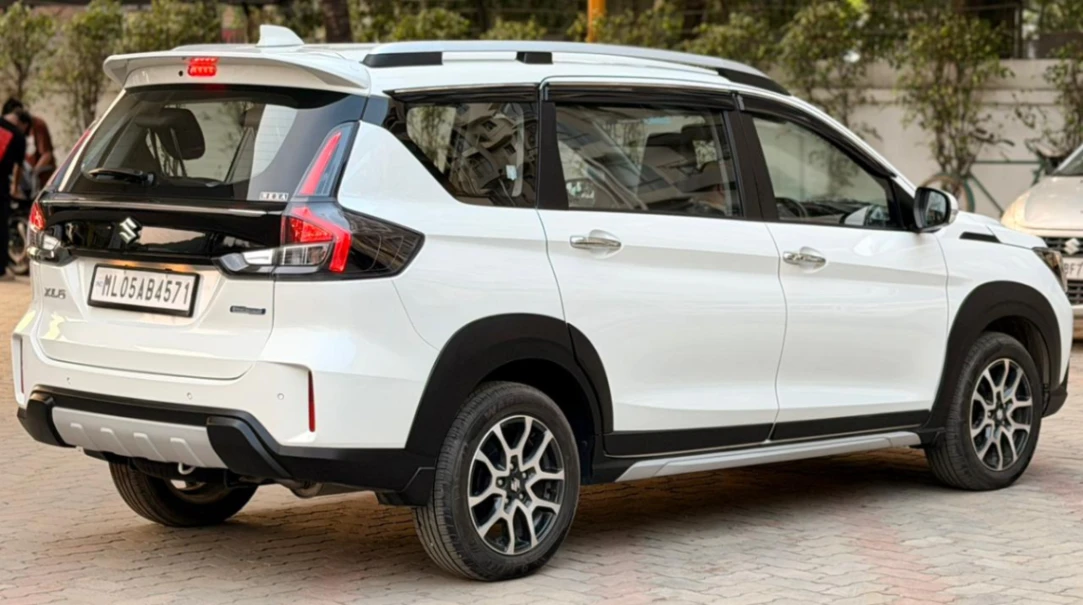Maruti XL6 - Thumbnail 4