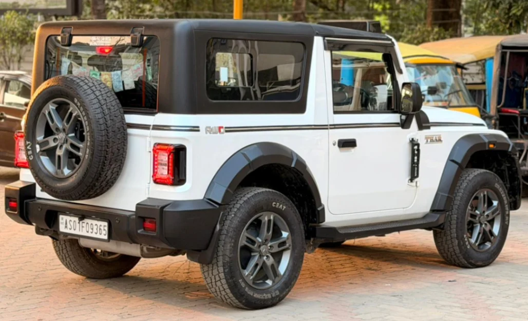 Mahindra Thar - Thumbnail 3