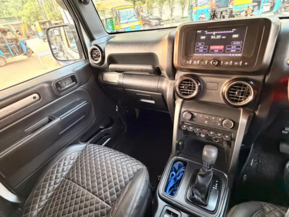 Mahindra Thar - Thumbnail 9