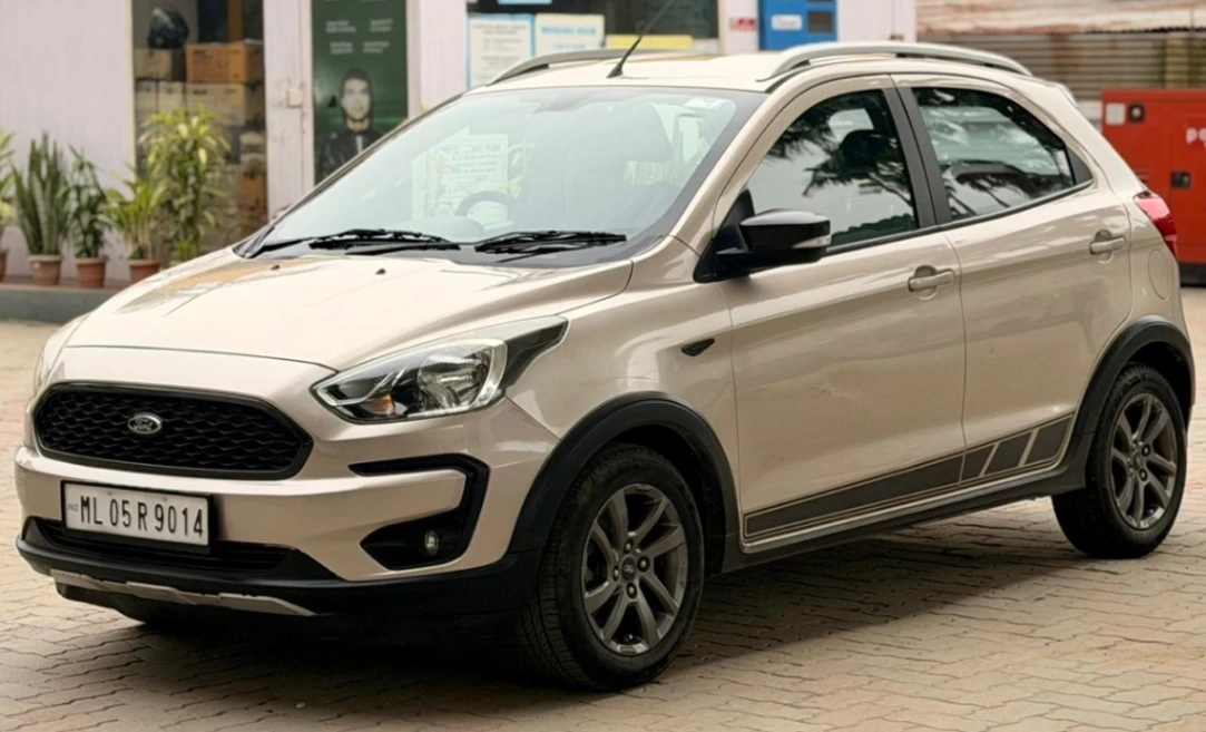 Ford Freestyle - Thumbnail 3