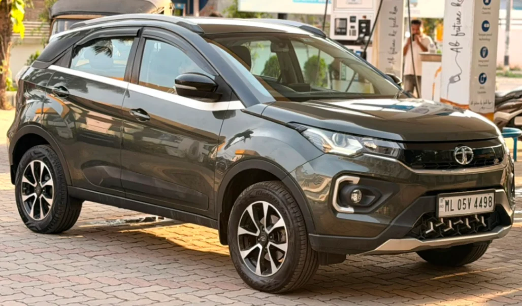 Tata Nexon - Thumbnail 2