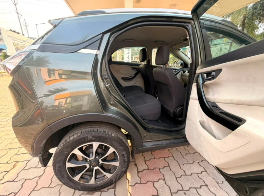 Tata Nexon - Thumbnail 5