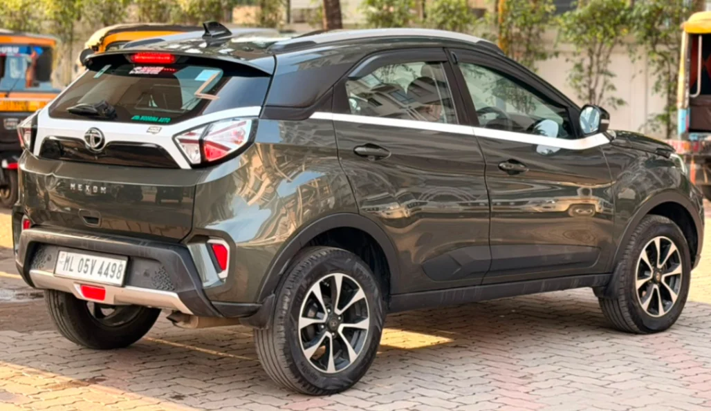 Tata Nexon - Thumbnail 6