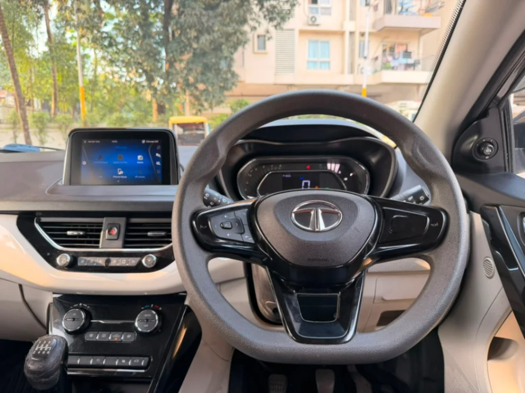 Tata Nexon - Thumbnail 10