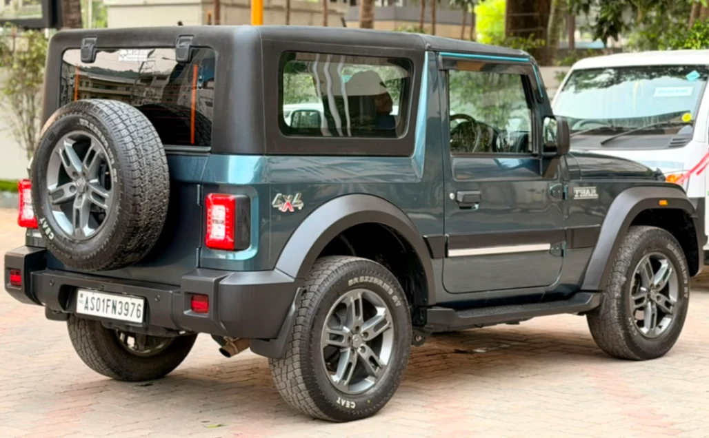 Mahindra Thar - Thumbnail 11
