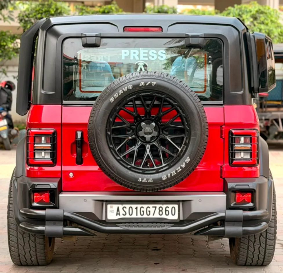 Mahindra THAR ROXX - Thumbnail 2