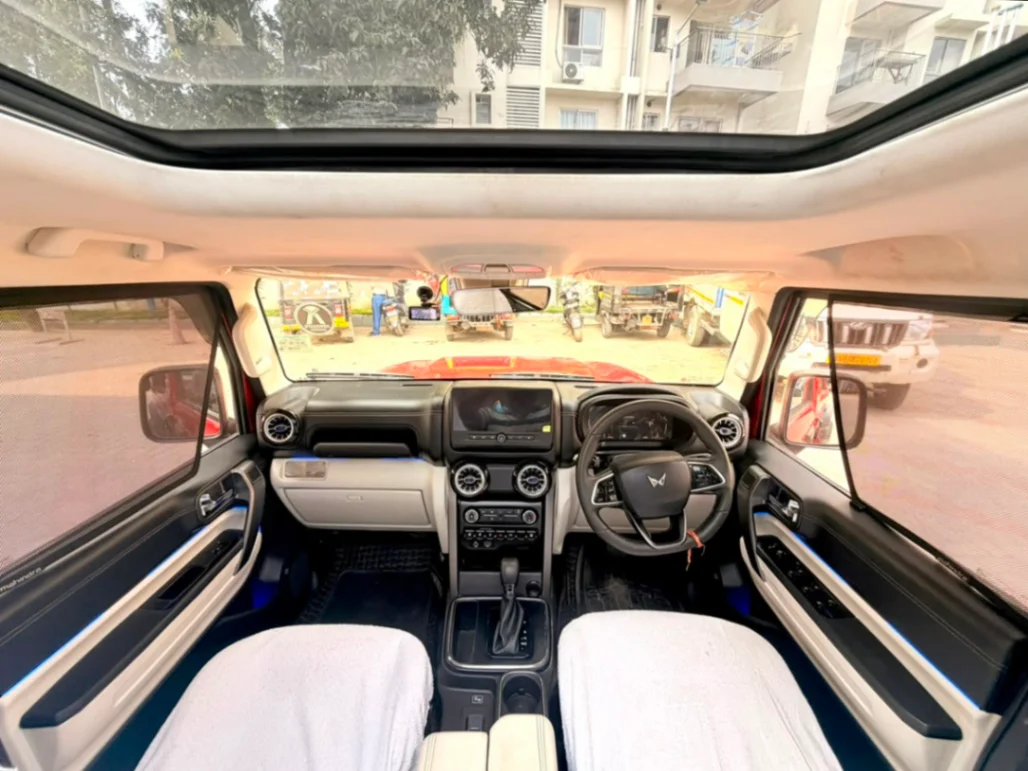 Mahindra THAR ROXX - Thumbnail 5