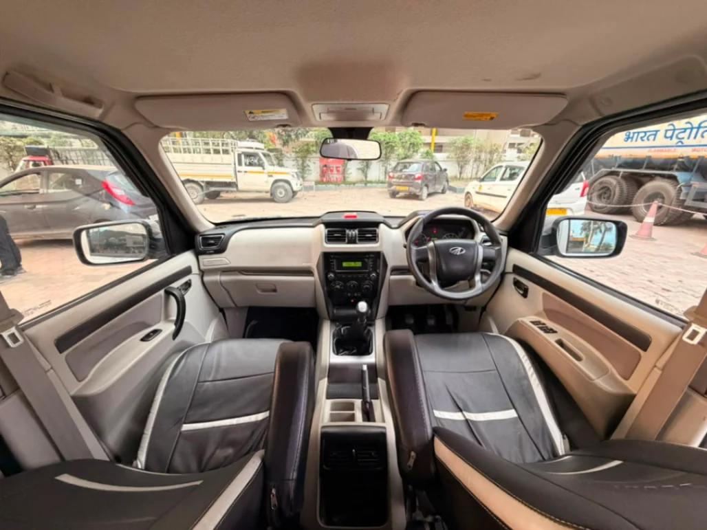 Mahindra Scorpio - Thumbnail 2
