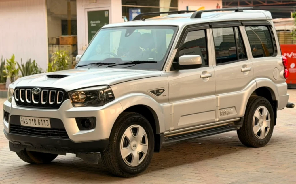 Mahindra Scorpio - Thumbnail 11