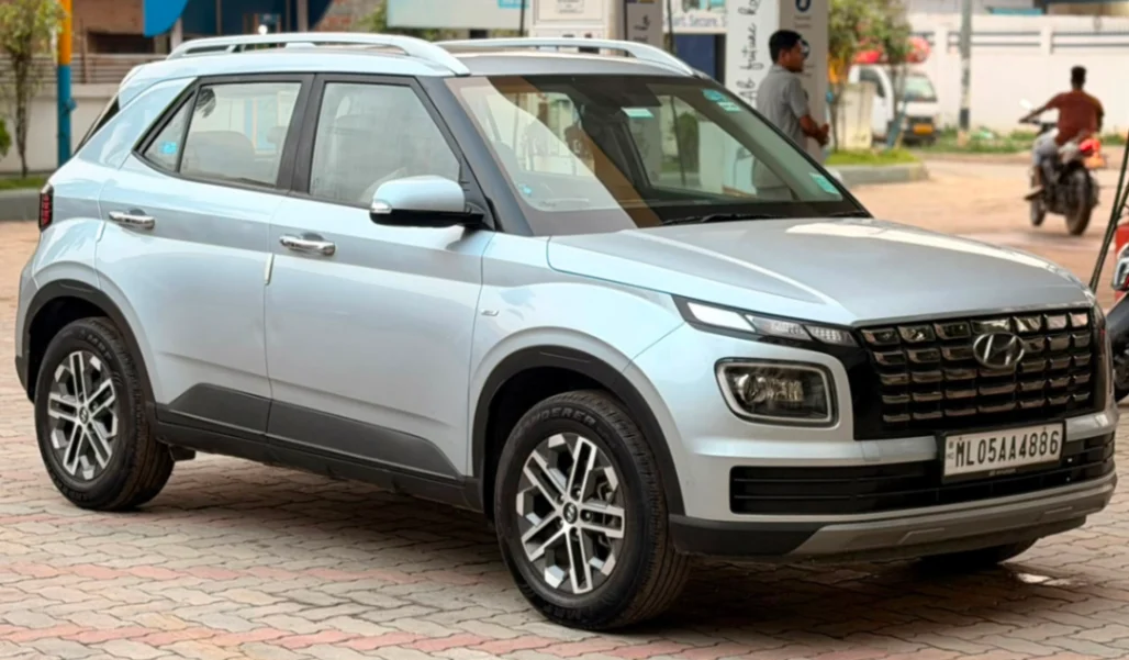 Hyundai Venue - Thumbnail 11