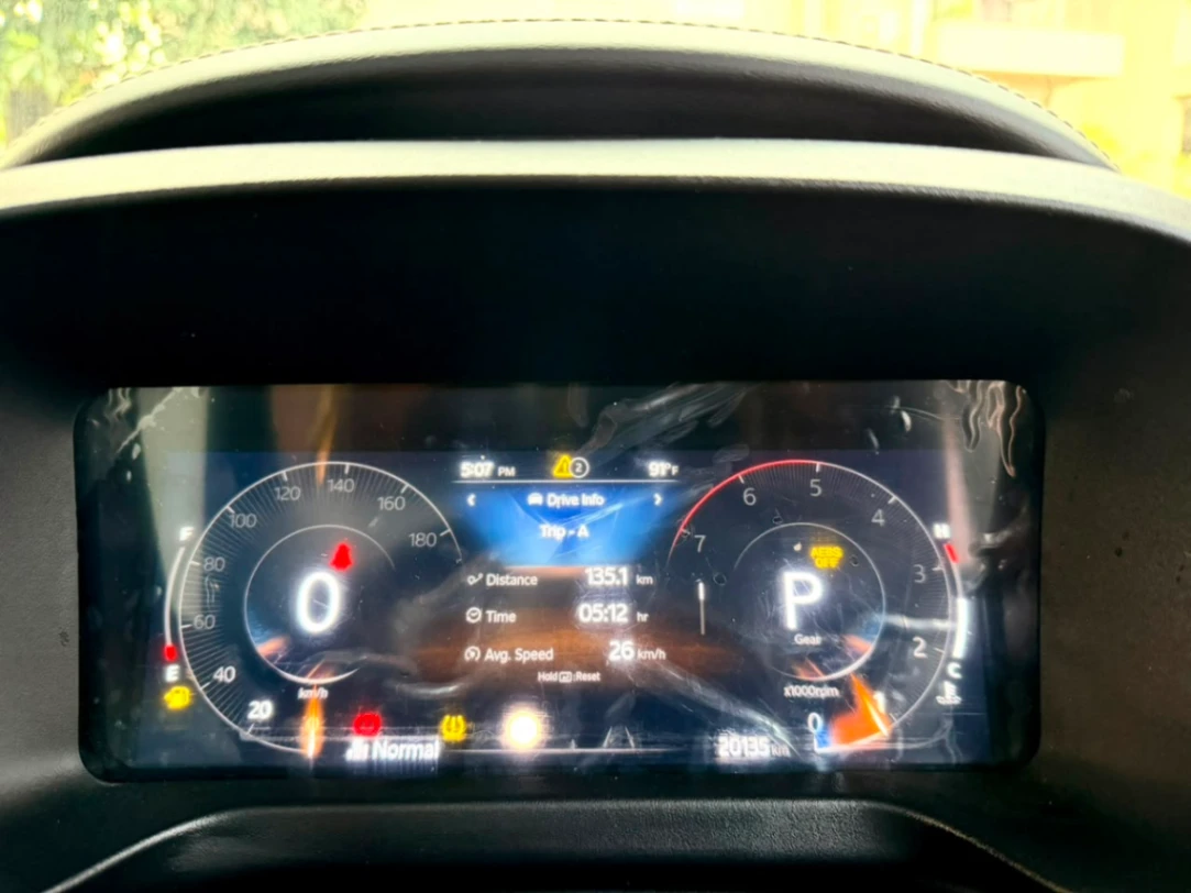 Mahindra THAR ROXX - Thumbnail 3