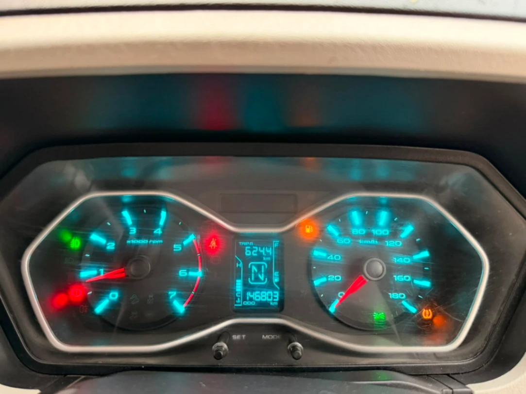 Mahindra Scorpio - Thumbnail 4