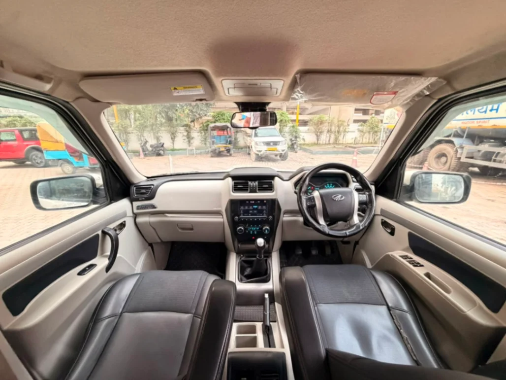 Mahindra Scorpio - Thumbnail 7