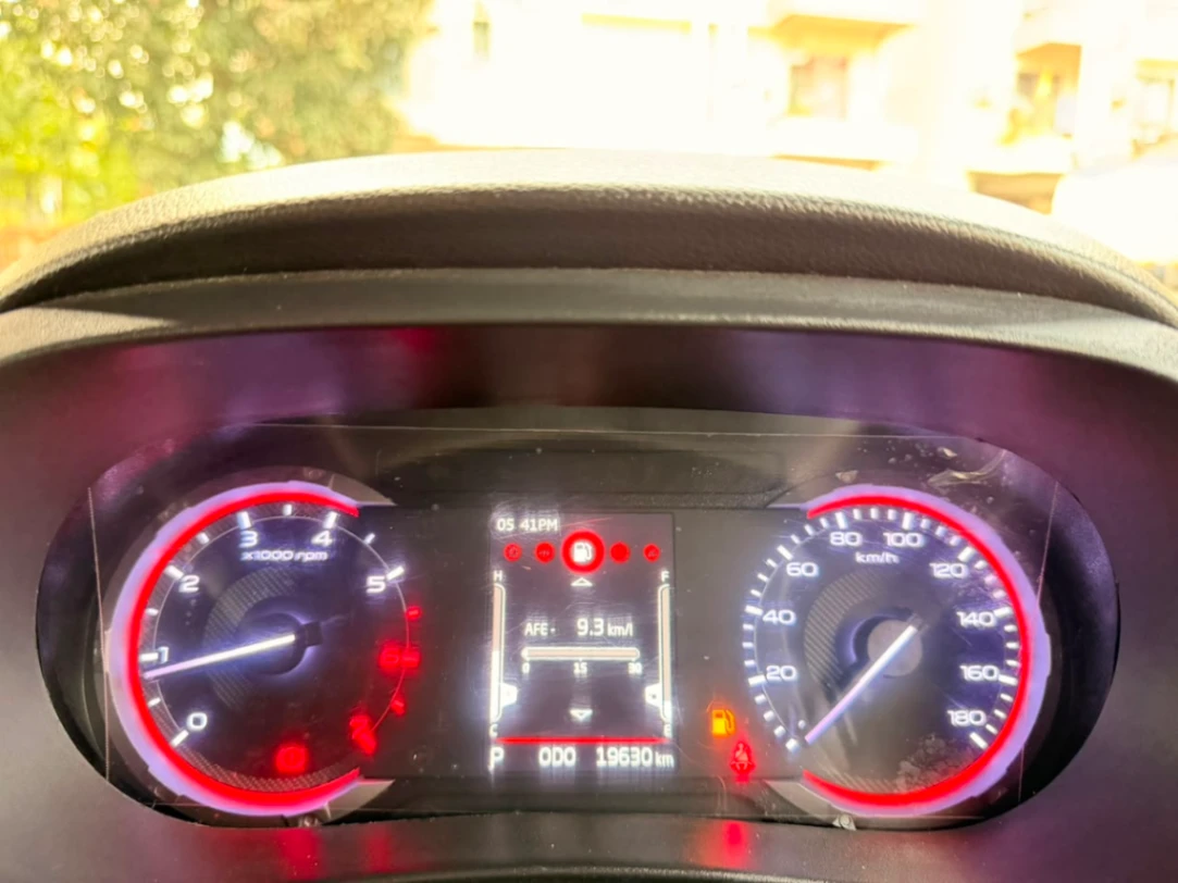 Mahindra Thar - Thumbnail 3