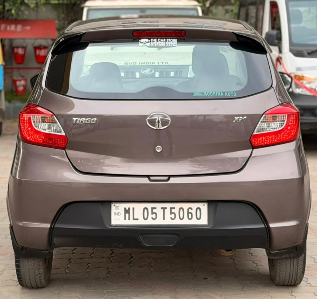 Tata Tiago - Thumbnail 3