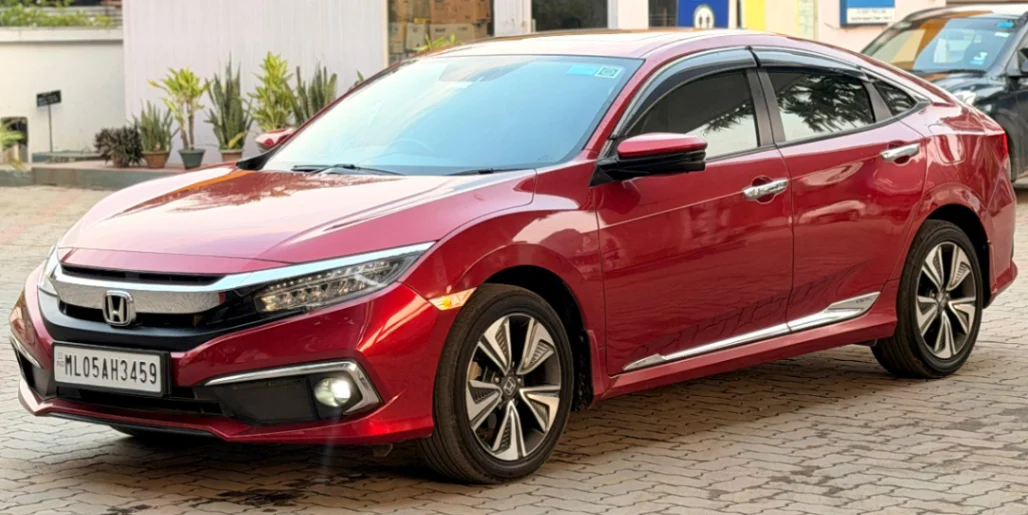 HONDA CIVIC - Thumbnail 2