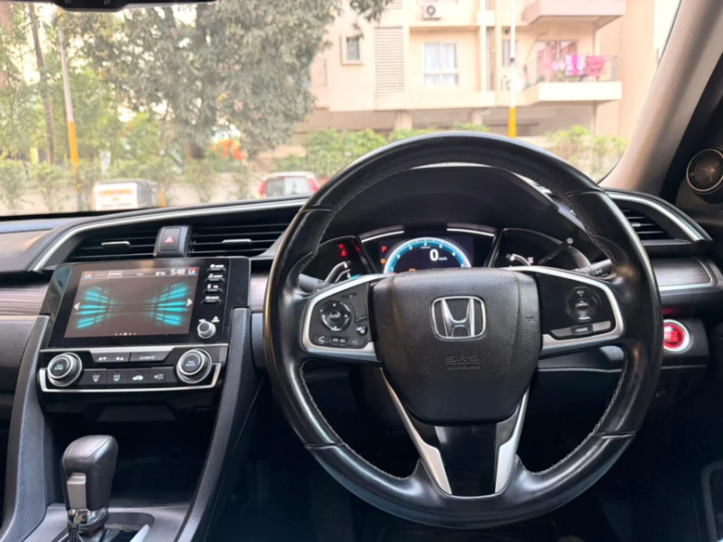 HONDA CIVIC - Thumbnail 6