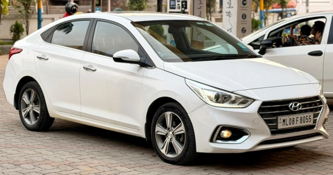 Hyundai Verna - Thumbnail 2