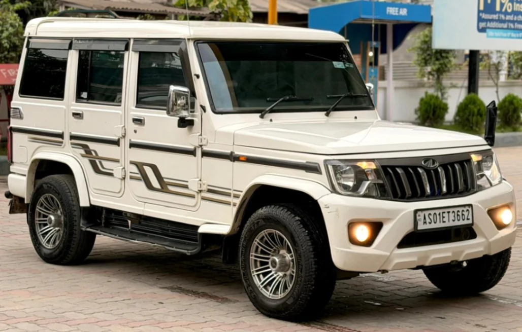 MAHINDRA Bolero - Thumbnail 2