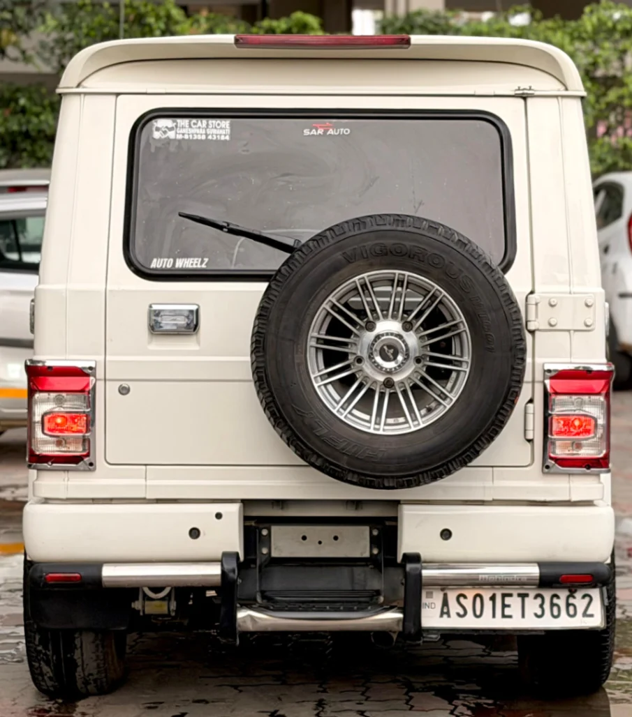 MAHINDRA Bolero - Thumbnail 12