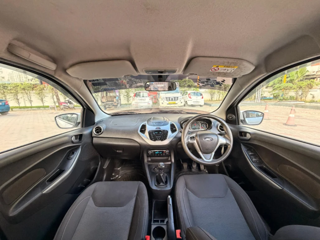 Ford Figo - Thumbnail 5
