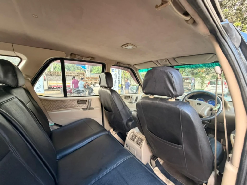 Tata Safari - Thumbnail 4