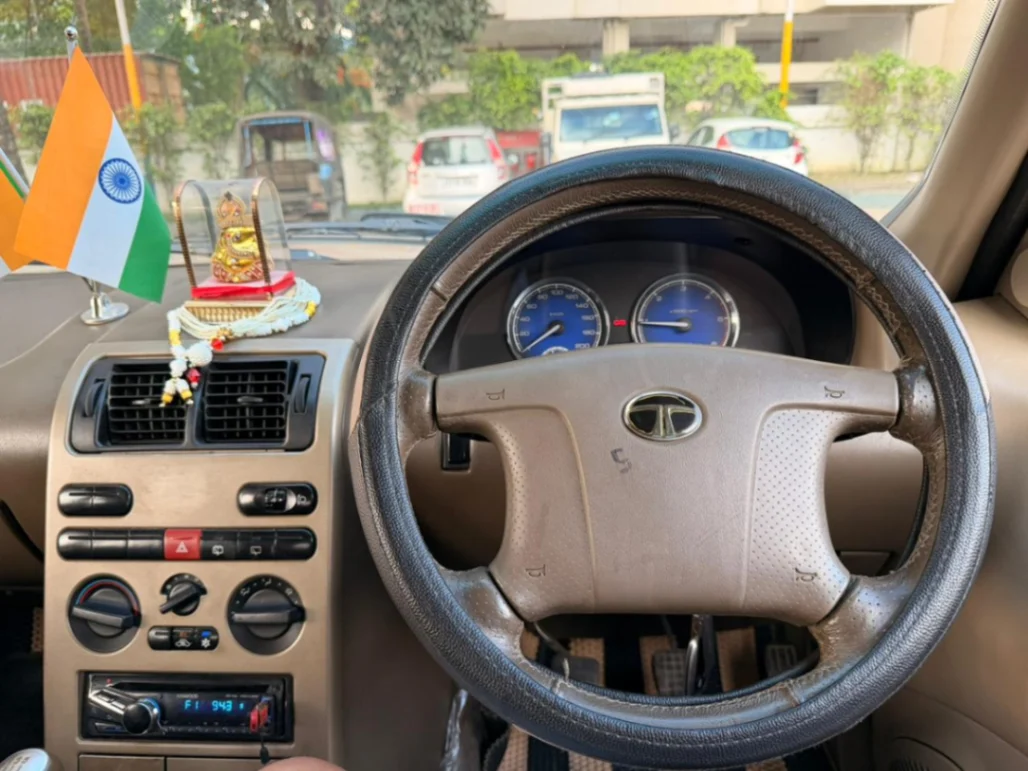 Tata Safari - Thumbnail 7