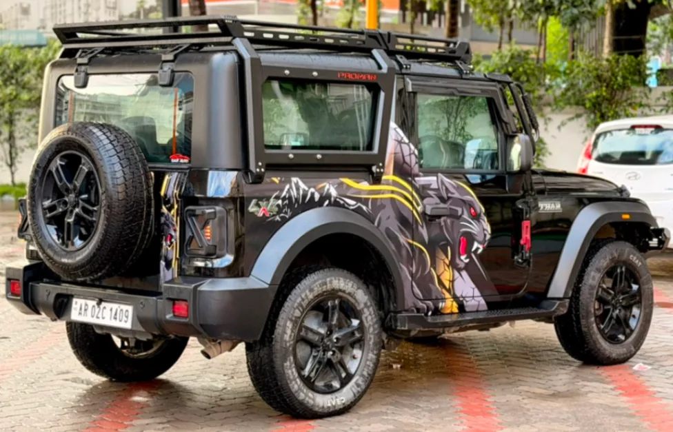 Mahindra Thar - Thumbnail 11