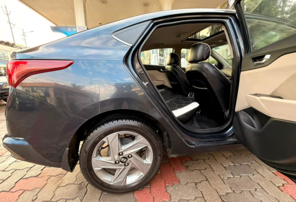 Hyundai Verna - Thumbnail 7