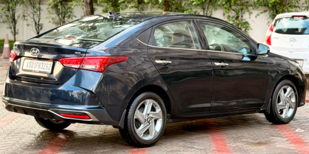Hyundai Verna - Thumbnail 10