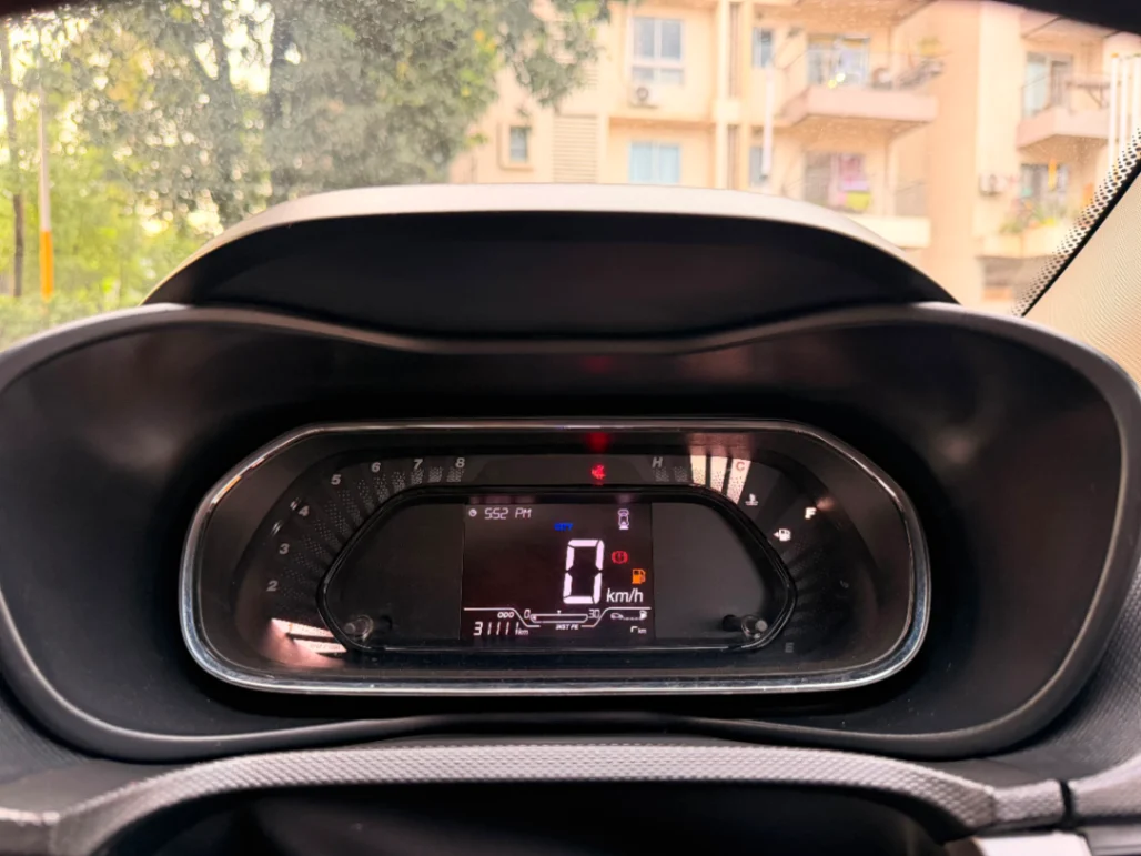 Tata Nexon - Thumbnail 7