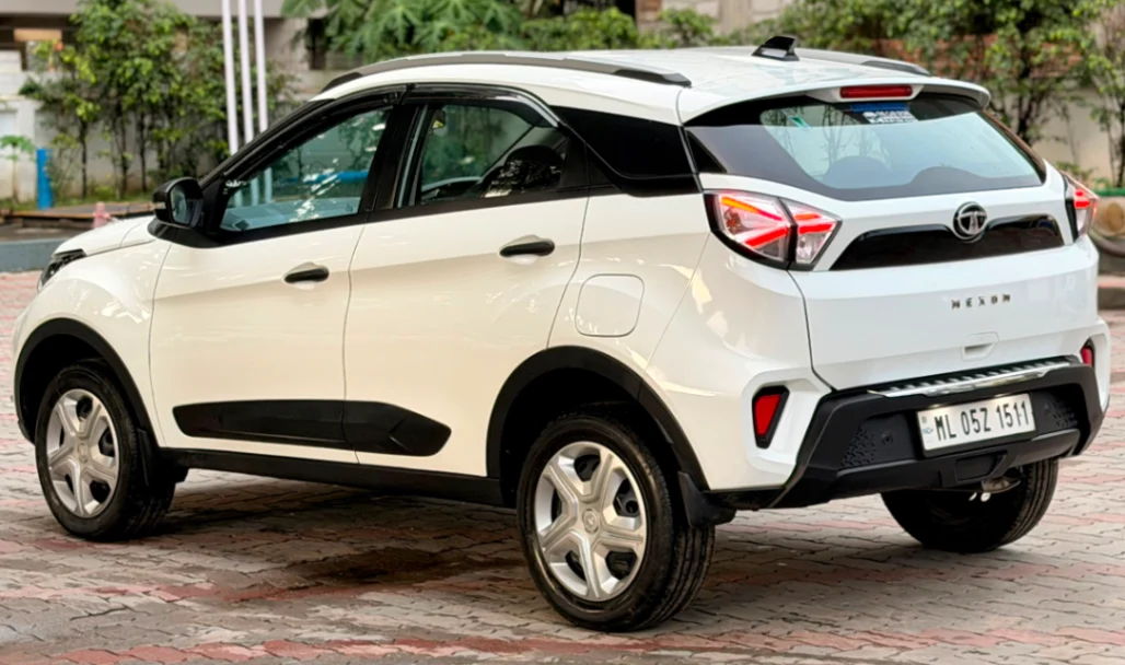 Tata Nexon - Thumbnail 11