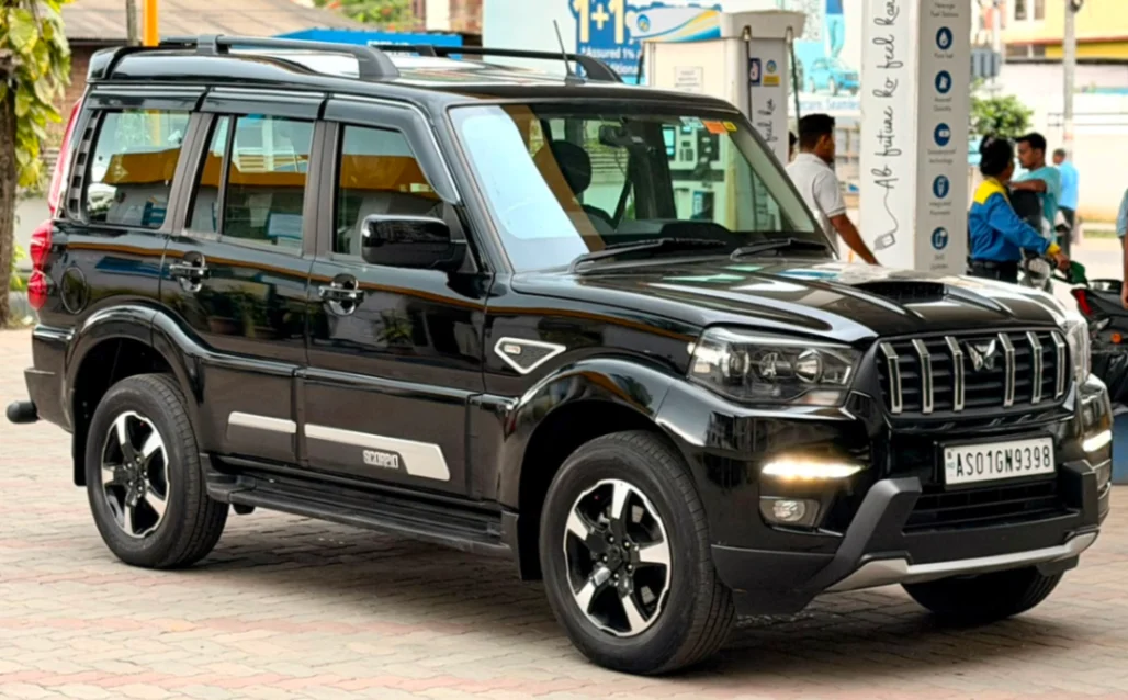 Mahindra Scorpio - Thumbnail 4