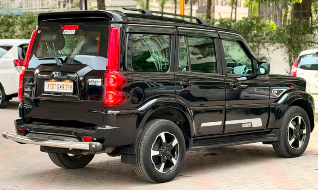 Mahindra Scorpio - Thumbnail 5