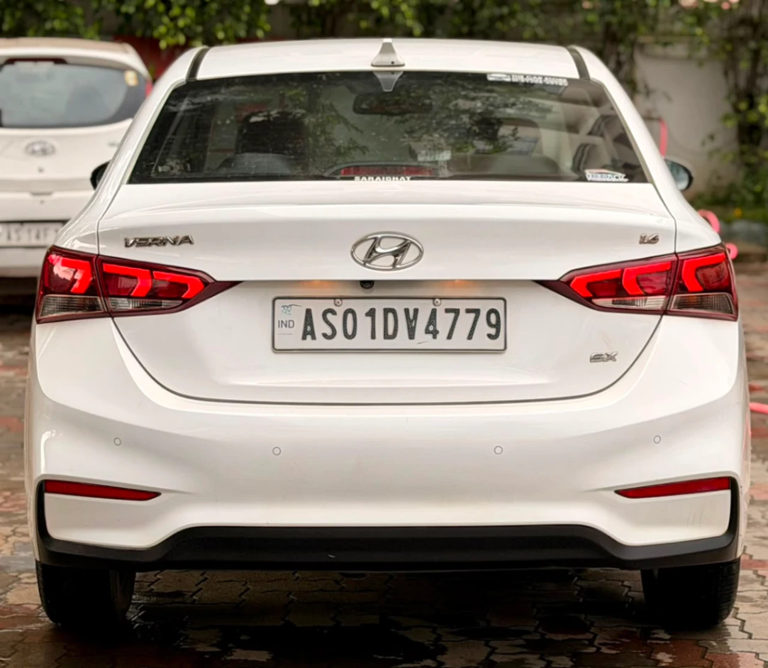 Hyundai Verna - Thumbnail 7