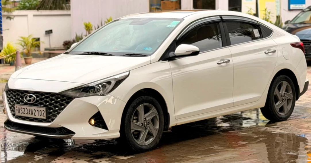 Hyundai Verna - Thumbnail 4