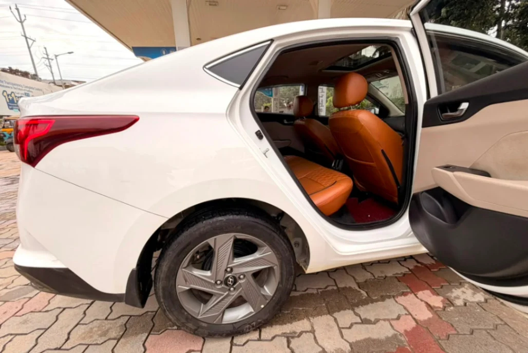 Hyundai Verna - Thumbnail 6